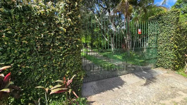 🏡 Espaçosa Casa com terreno de 1.900m² em Aldeia
