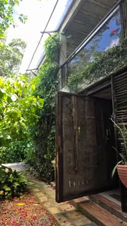 🏡 Casa Ampla com Bosque e Sustentabilidade em Destaque – Aluguel R$1.900,00/mês 🌿💧