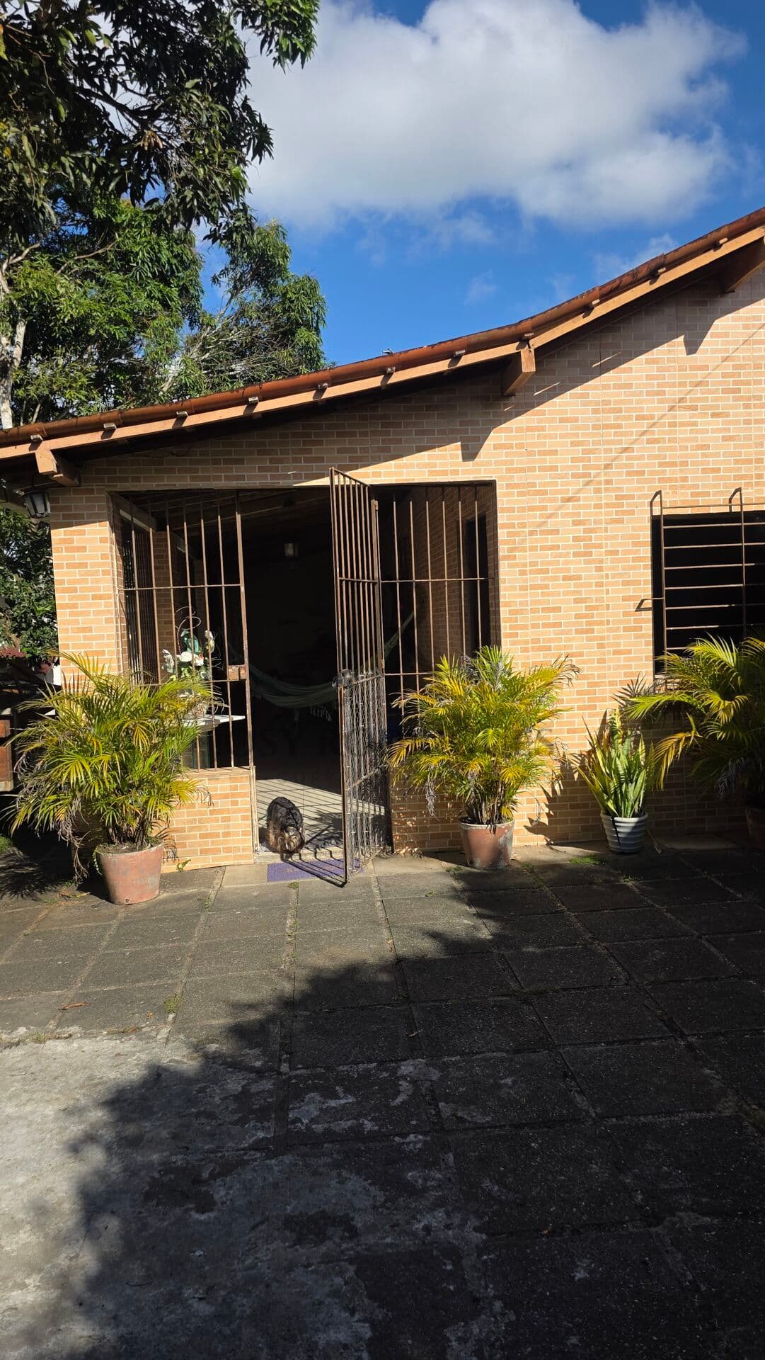 🌿 Mini Chácara dos Sonhos em Aldeia – Porteira Fechada!