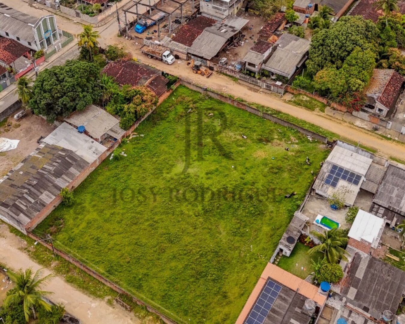 🌿 Terreno amplo e privilegiado à venda em São Lourenço da Mata! 🌿
