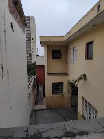 Casa Sobrado - Perfeito para Investimento