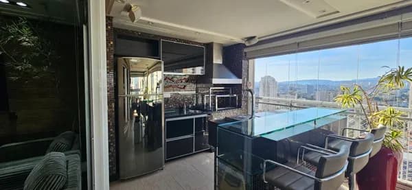 Apartamento Alto Padrão - Impecável