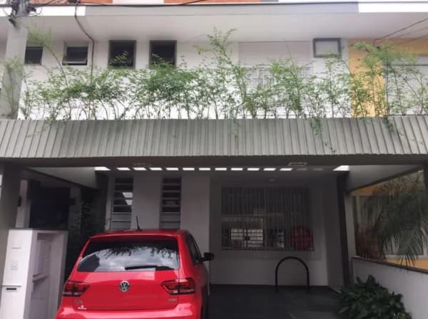 Sobrado em São Paulo - Itaim Bibi
