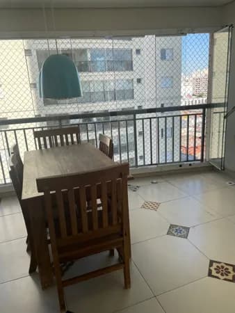 Apartamento - 108m² - 3 dorm, sendo 2 suites
