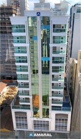 Apartamento Padrão para Venda em Meia Praia Itapema-SC
