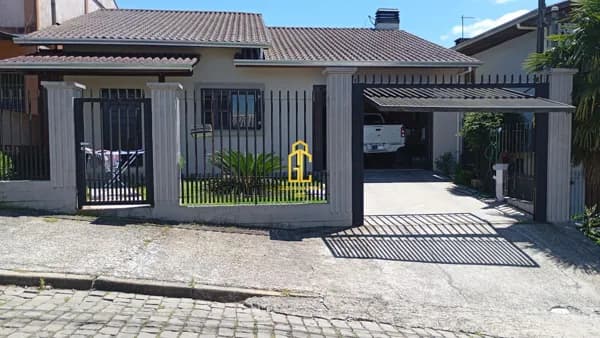Casa em Caxias do Sul - Forqueta