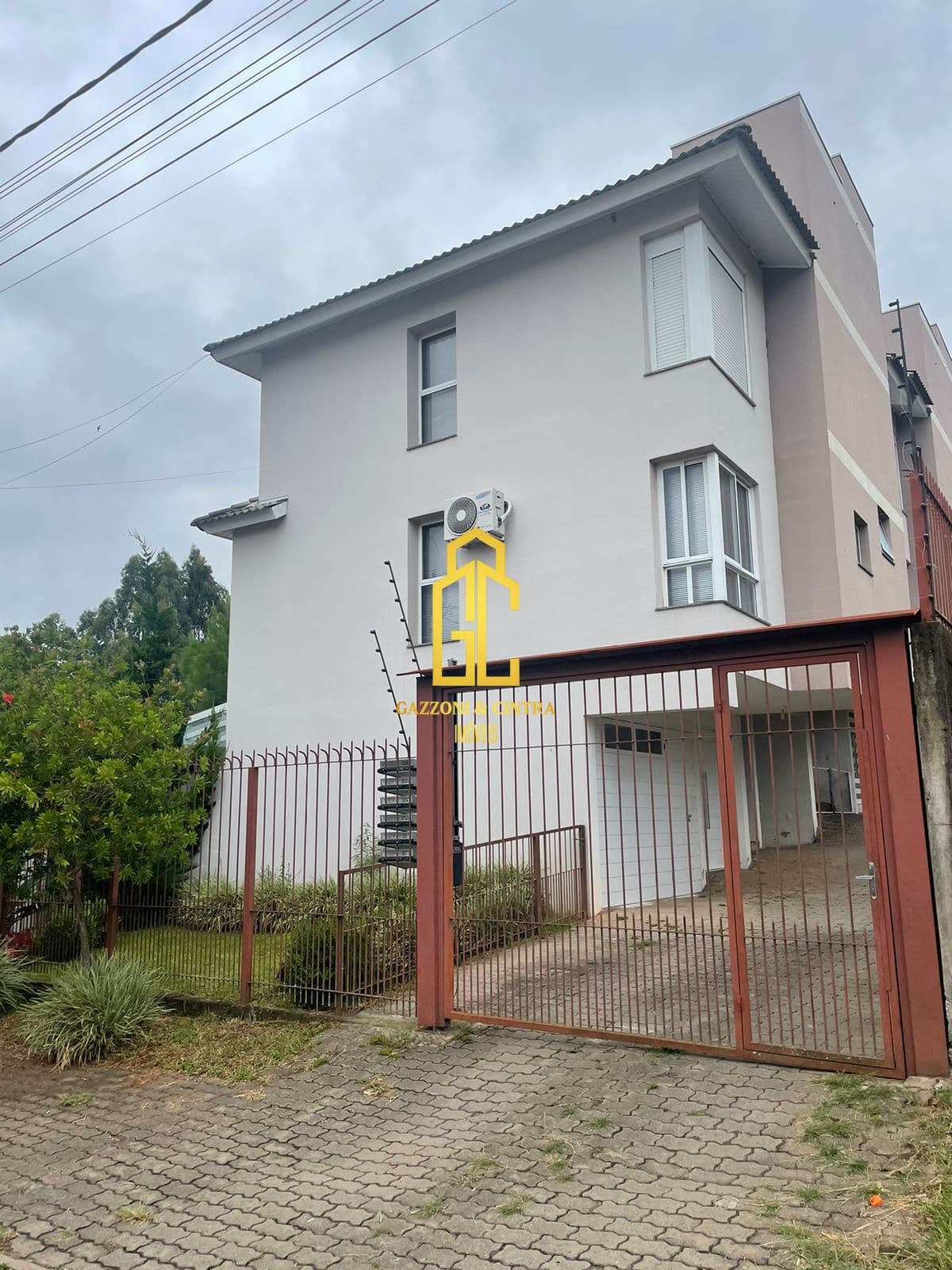 Sobrado em Caxias do Sul - São Luiz