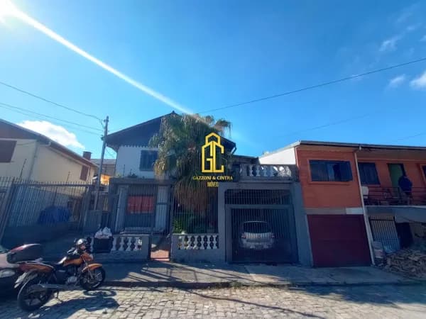 Casa em Caxias do Sul - Pioneiro