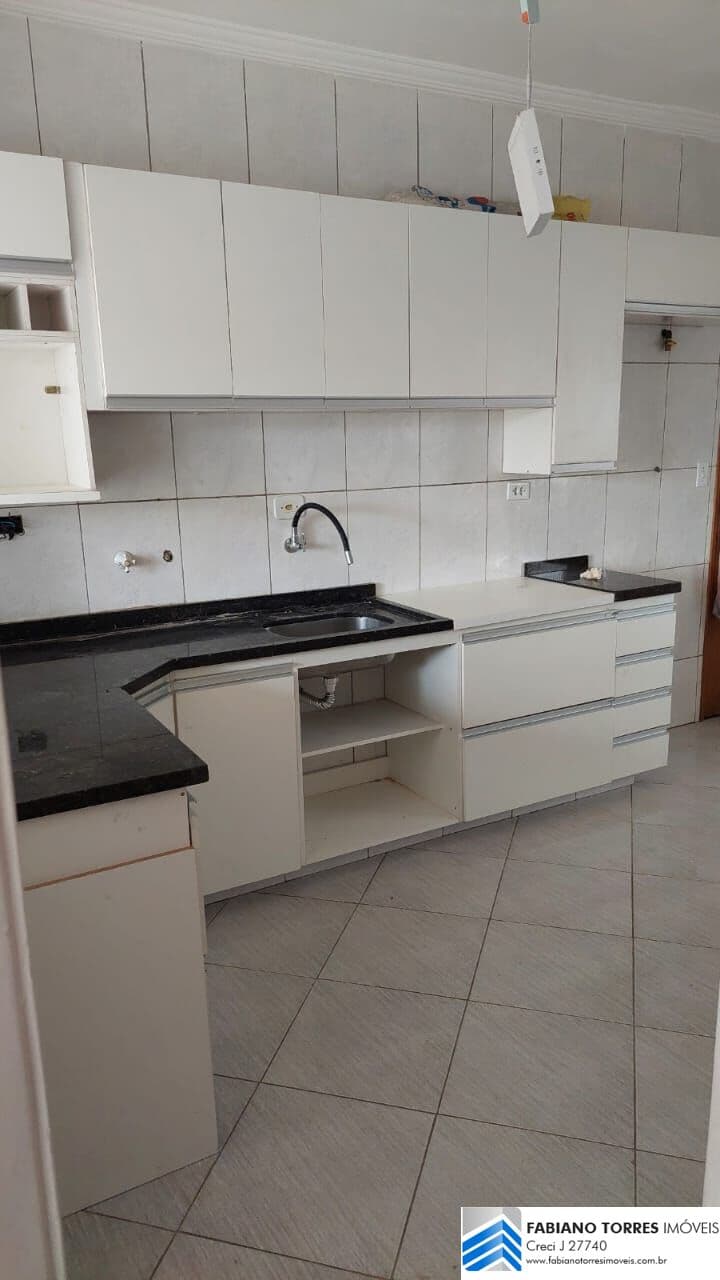 Apto para venda possui 85 metros quadrados com 3 quartos em Chácara Inglesa em SBCampo-SP