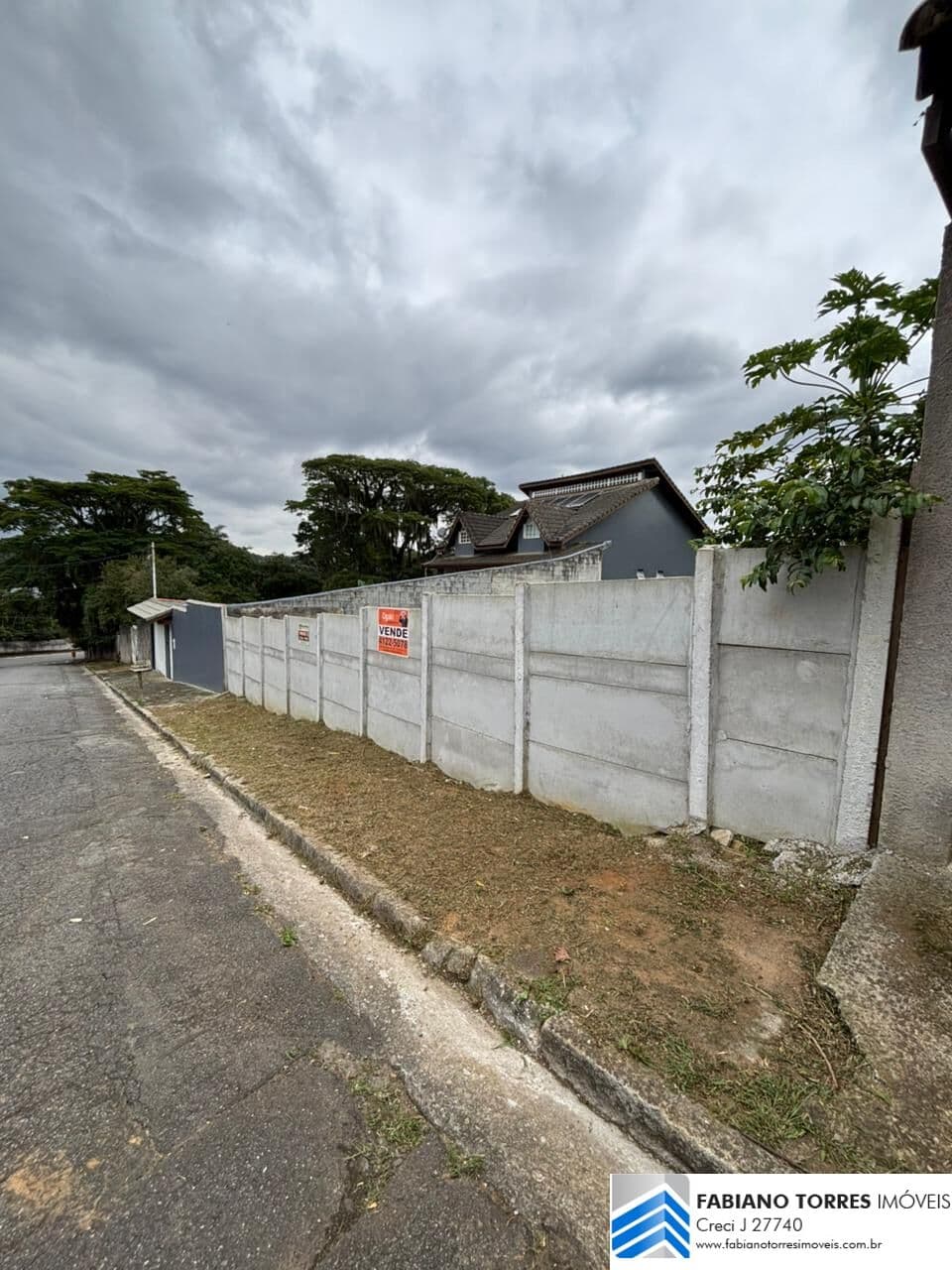 Terreno Averbado e Nivelado pronto pra construir -- Rio Grande - São Bernardo do Campo - SP