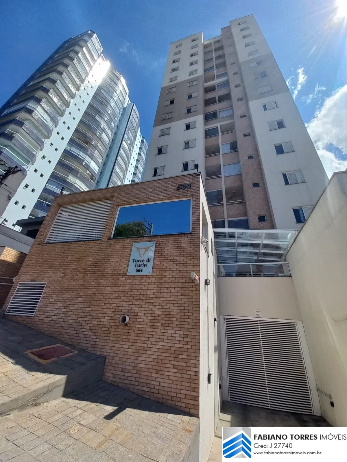 🏡 APARTAMENTO AMPLO – 69m² – BAETA NEVES