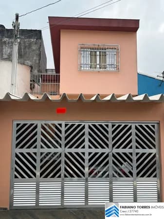 Sobrado no Bairro dos Casas para venda ou permuta.