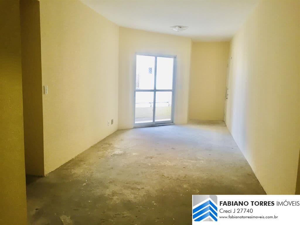 Apartamento na Vila Gilda em Santo Andre , reformado e nunca habitado