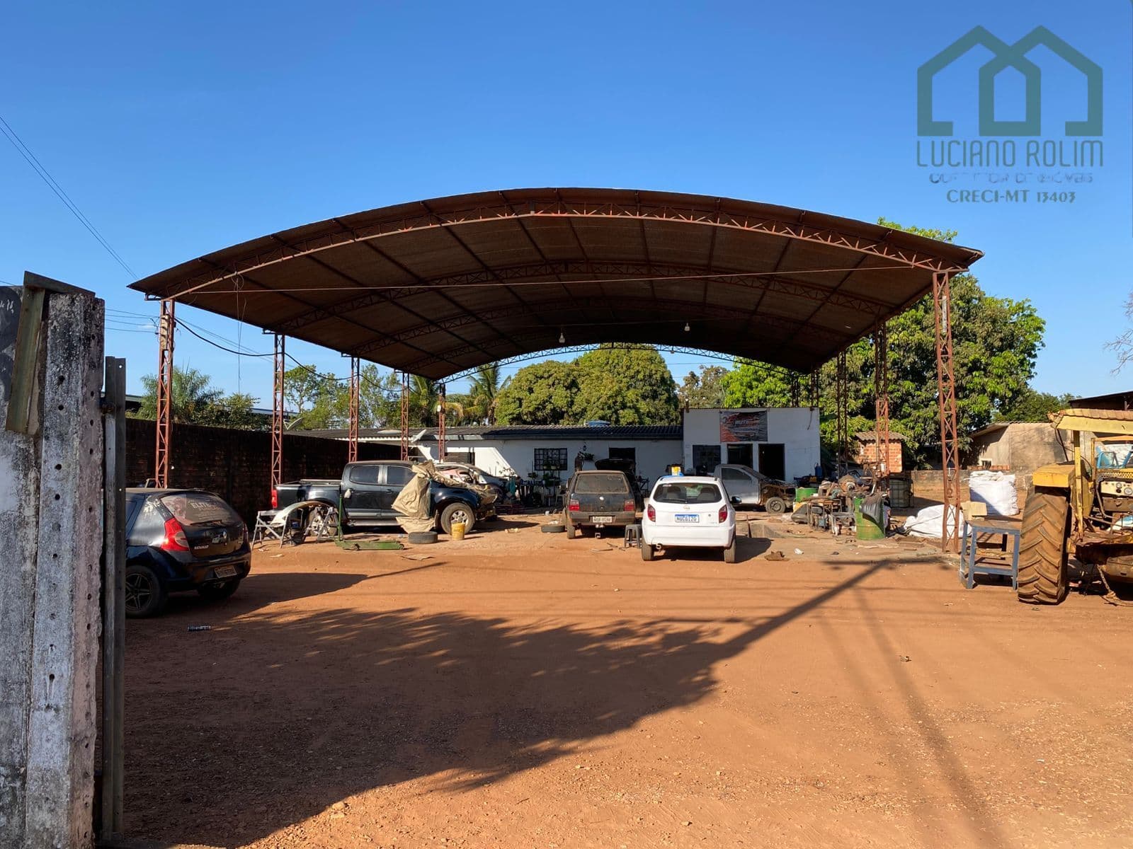 Pavilhão/Galpão Industrial em Centro, Campos de Júlio/MT