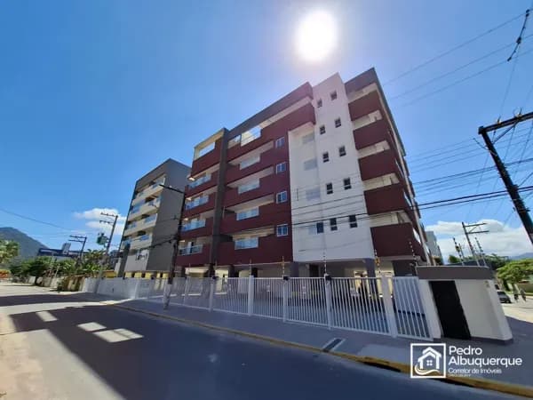 Cobertura a venda no Condomínio Villa Bellagio, em Itaguá, Ubatuba-SP.