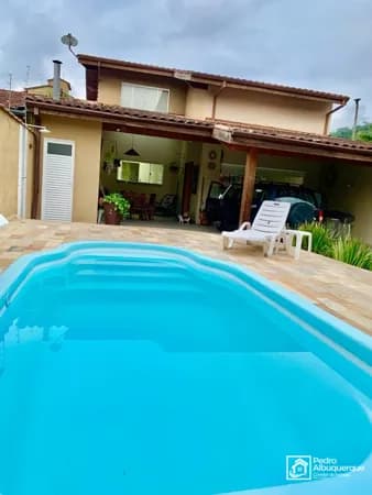 Casa a venda na Praia das Toninhas, Ubatuba-SP