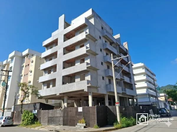 Edifício Manacá da Serra – Apartamento 3 quartos