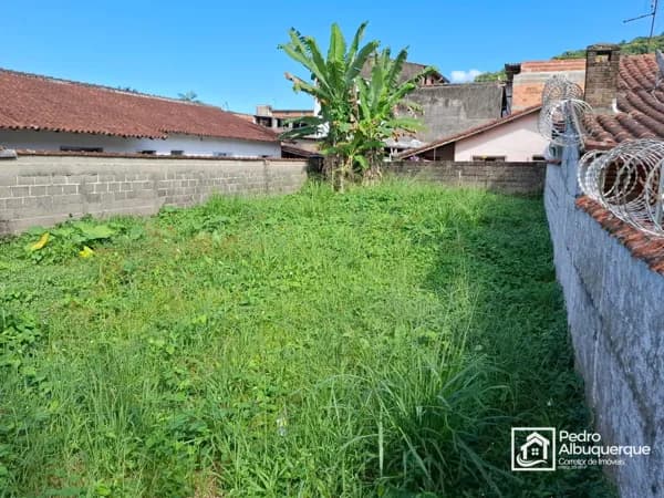Terreno a venda no Perequê-Açú, Ubatuba-SP. Área total 267,50m².