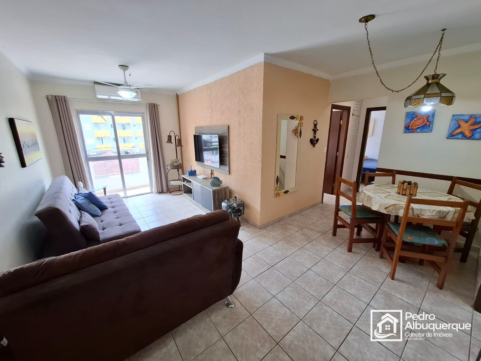 Apartamento 2 Quartos à Venda na Praia Grande, Ubatuba | Edifício Regina