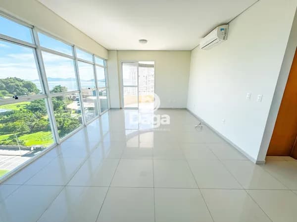 Apartamento Alto Padrão em Agronômica, Florianópolis/SC