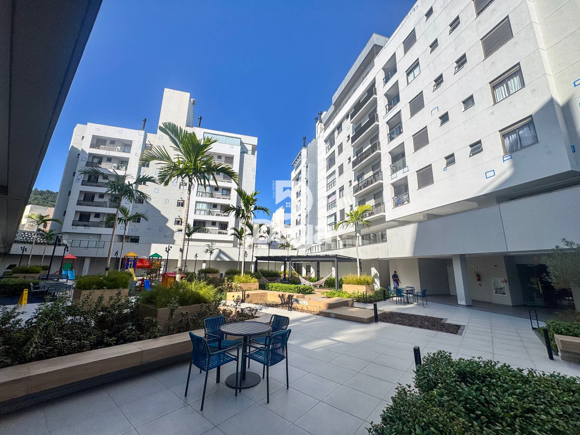 Apartamento Garden Alto Padrão em Córrego Grande, Florianópolis/SC
