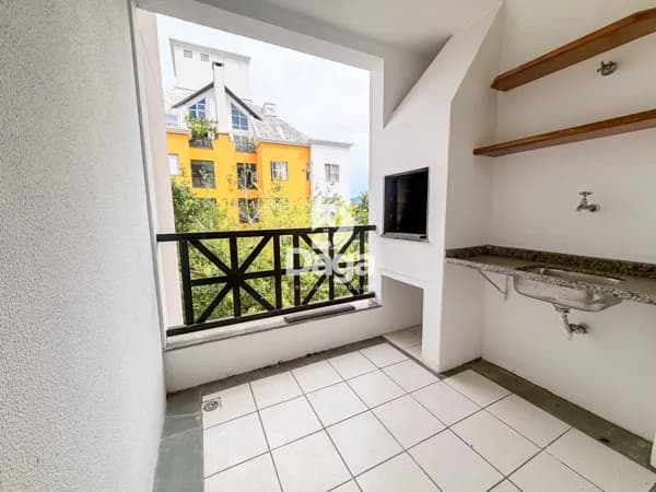 Apartamento com 3 dormitórios na famosa rua do hotel mercure