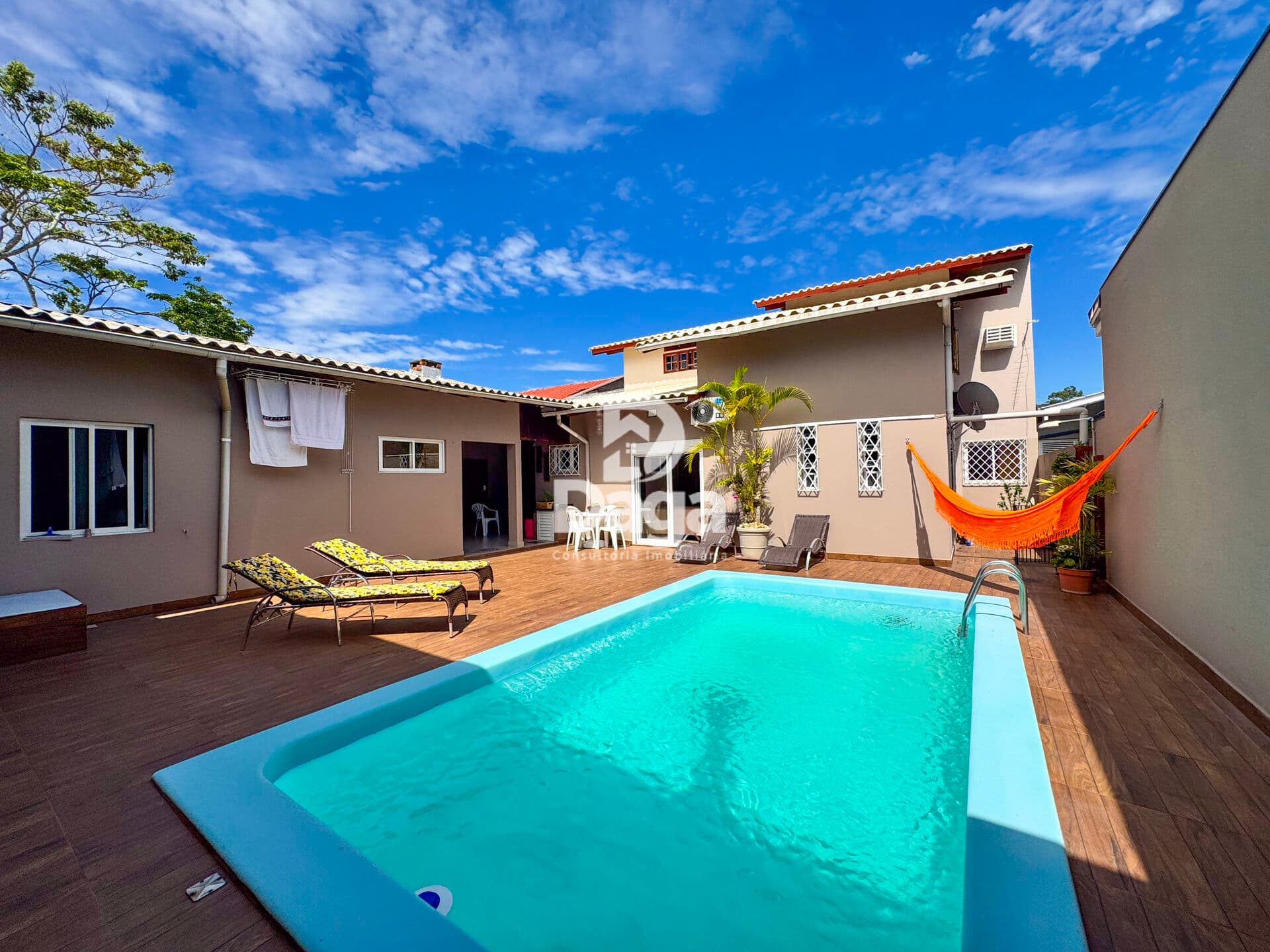 charmosa casa a venda em Córrego Grande, Florianópolis/SC