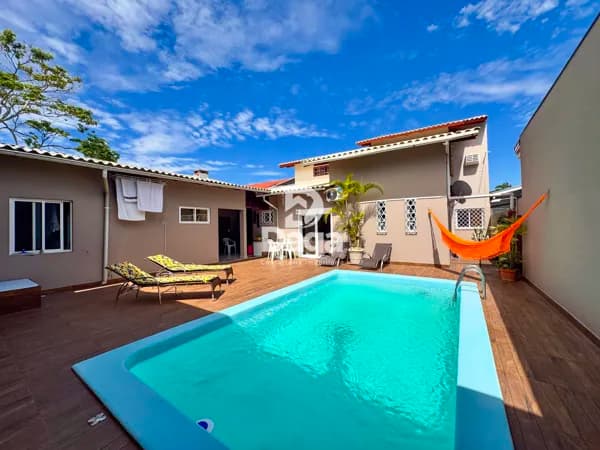 charmosa casa a venda em Córrego Grande, Florianópolis/SC