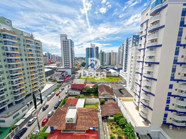 Apartamento em Campinas - 3 dormitórios, sendo 3 suites - São José/SC