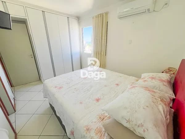 Apartamento Padrão Três dormitórios no coração da Trindade