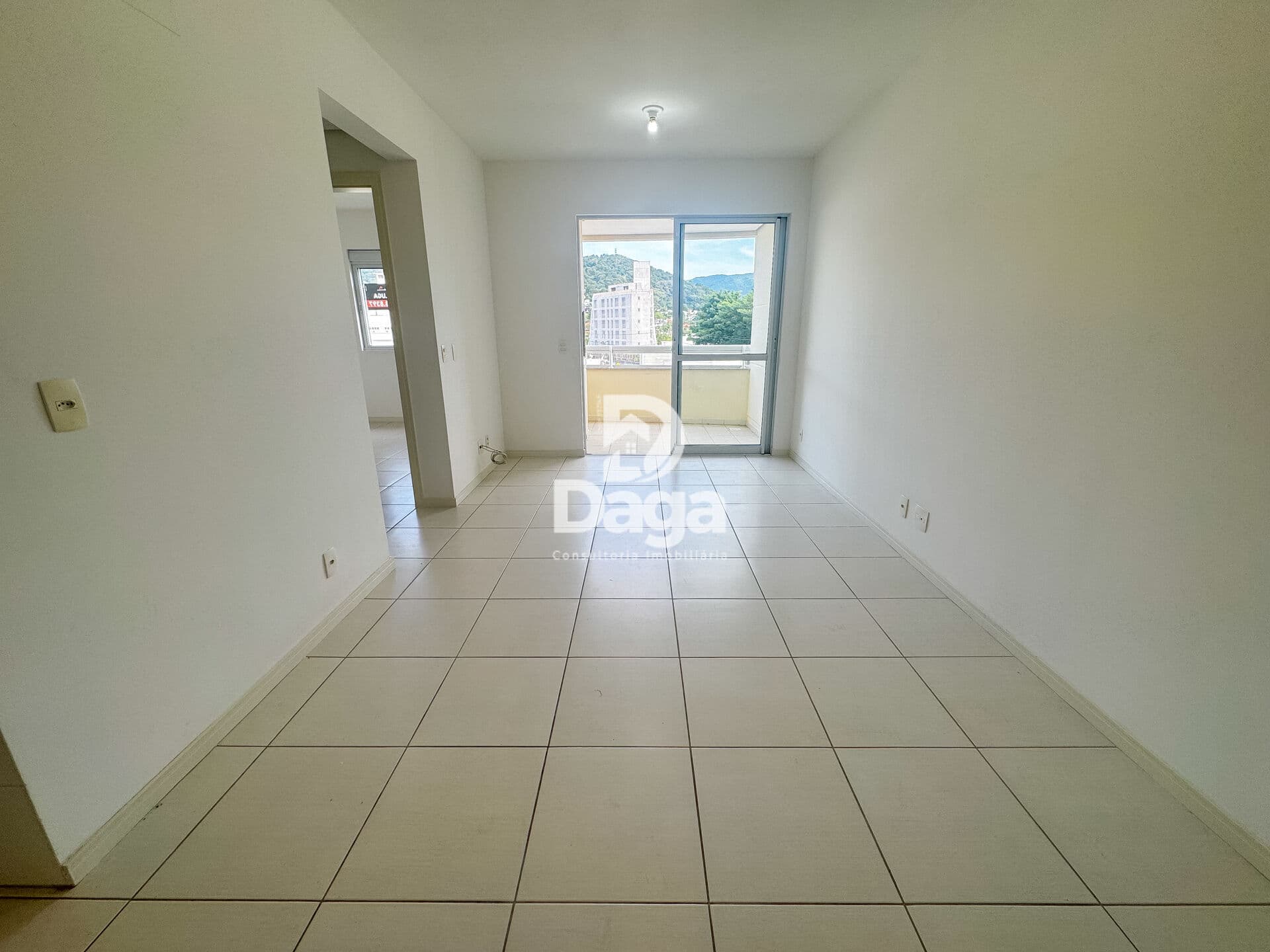 Apartamento no Itacorubi - 2 dormitórios, sendo 1 suite - Florianópolis/SC
