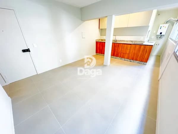 Apartamento no Centro - 1 dormitório - Florianópolis/SC