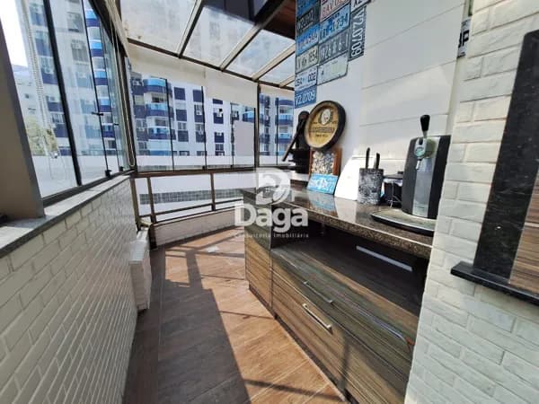 Apartamento Cobertura Linear em Itacorubi, Florianópolis/SC