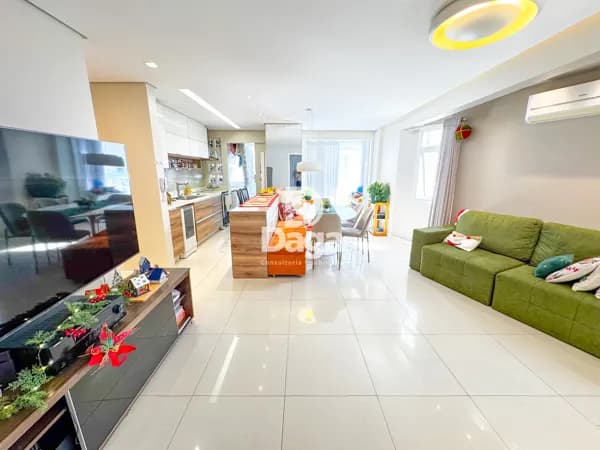 Apartamento na Trindade - 3 dormitórios, sendo 1 suite - Florianópolis/SC