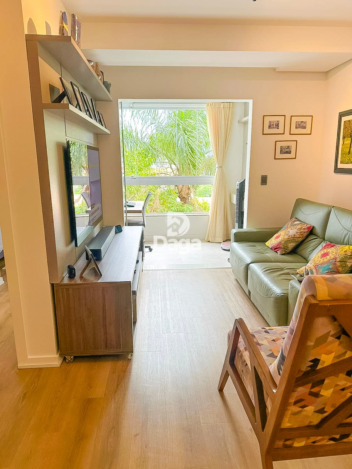 Apartamento a venda com 2 suítes e lavabo no Itacorubi