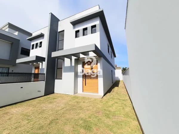 Casa Geminada em Carianos, Florianópolis/SC