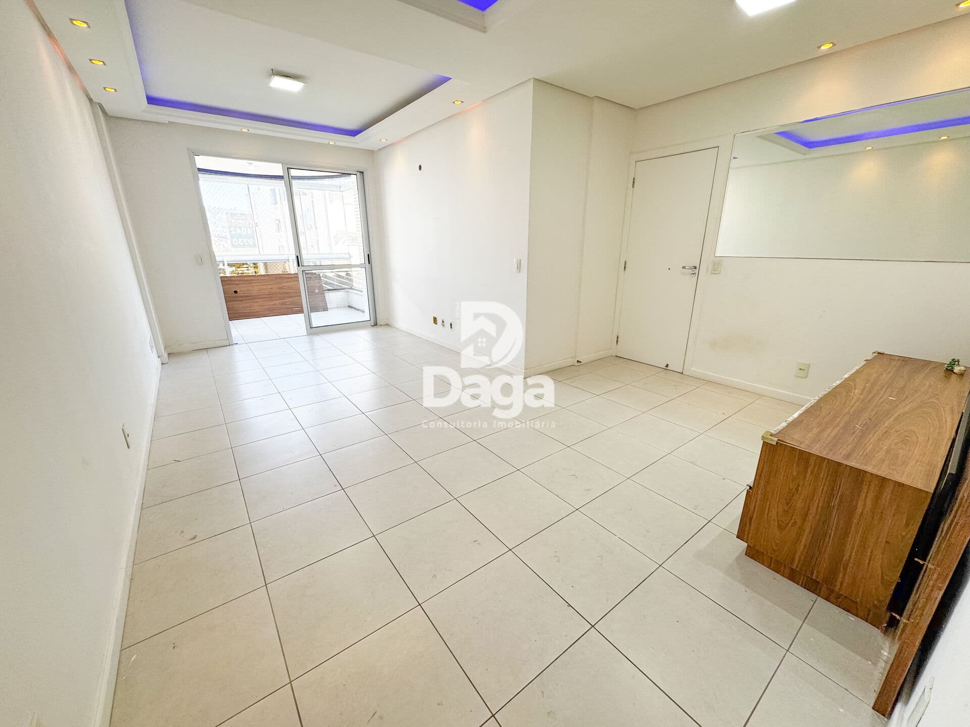 Apartamento no Itacorubi - 3 dormitórios, sendo 1 suite - Florianópolis/SC