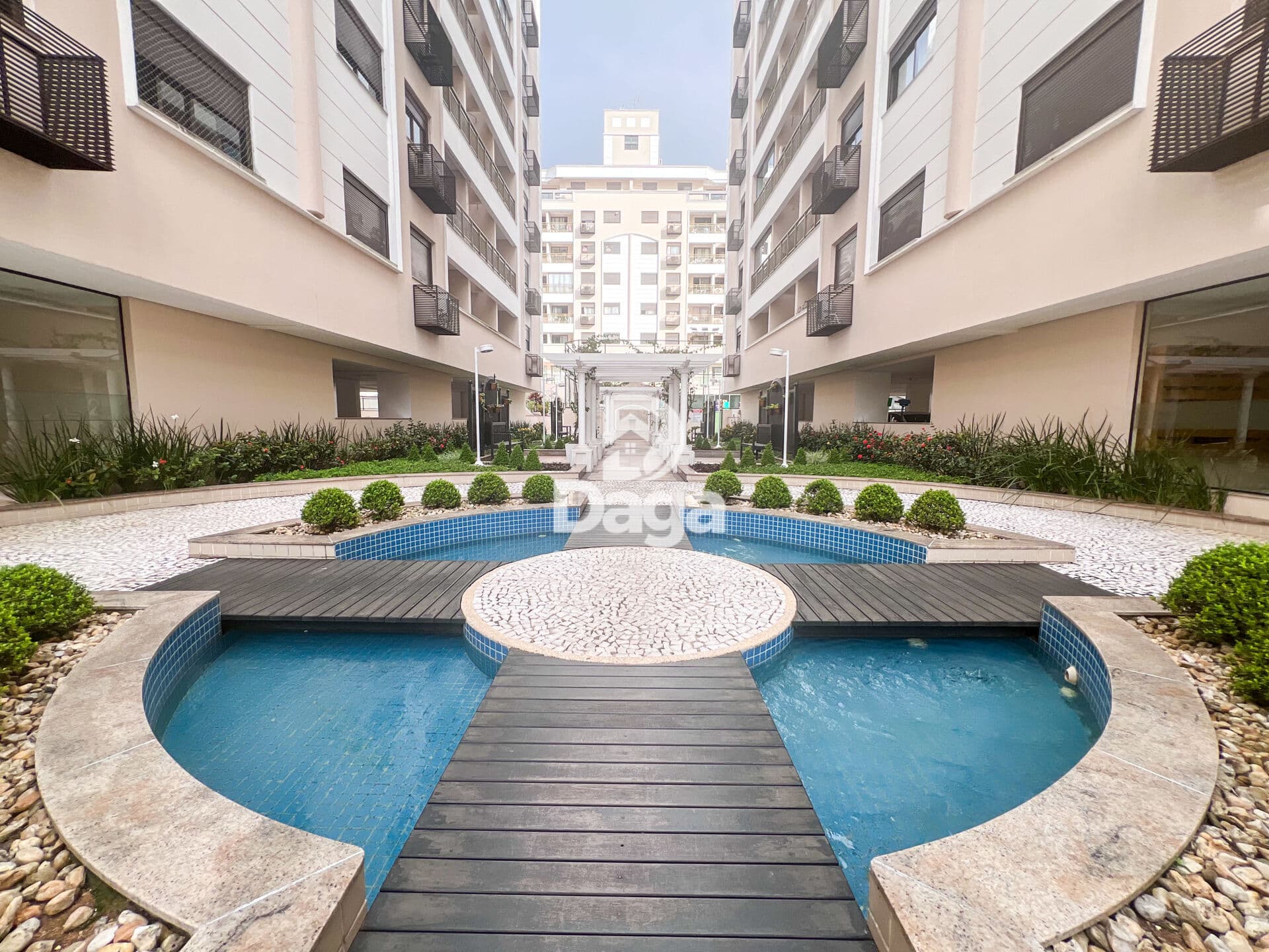 Apartamento Alto Padrão em Pantanal, Florianópolis/SC