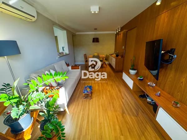 Apartamento na Trindade - 3 dormitórios, sendo 1 suite + Dependência - Florianópolis/SC