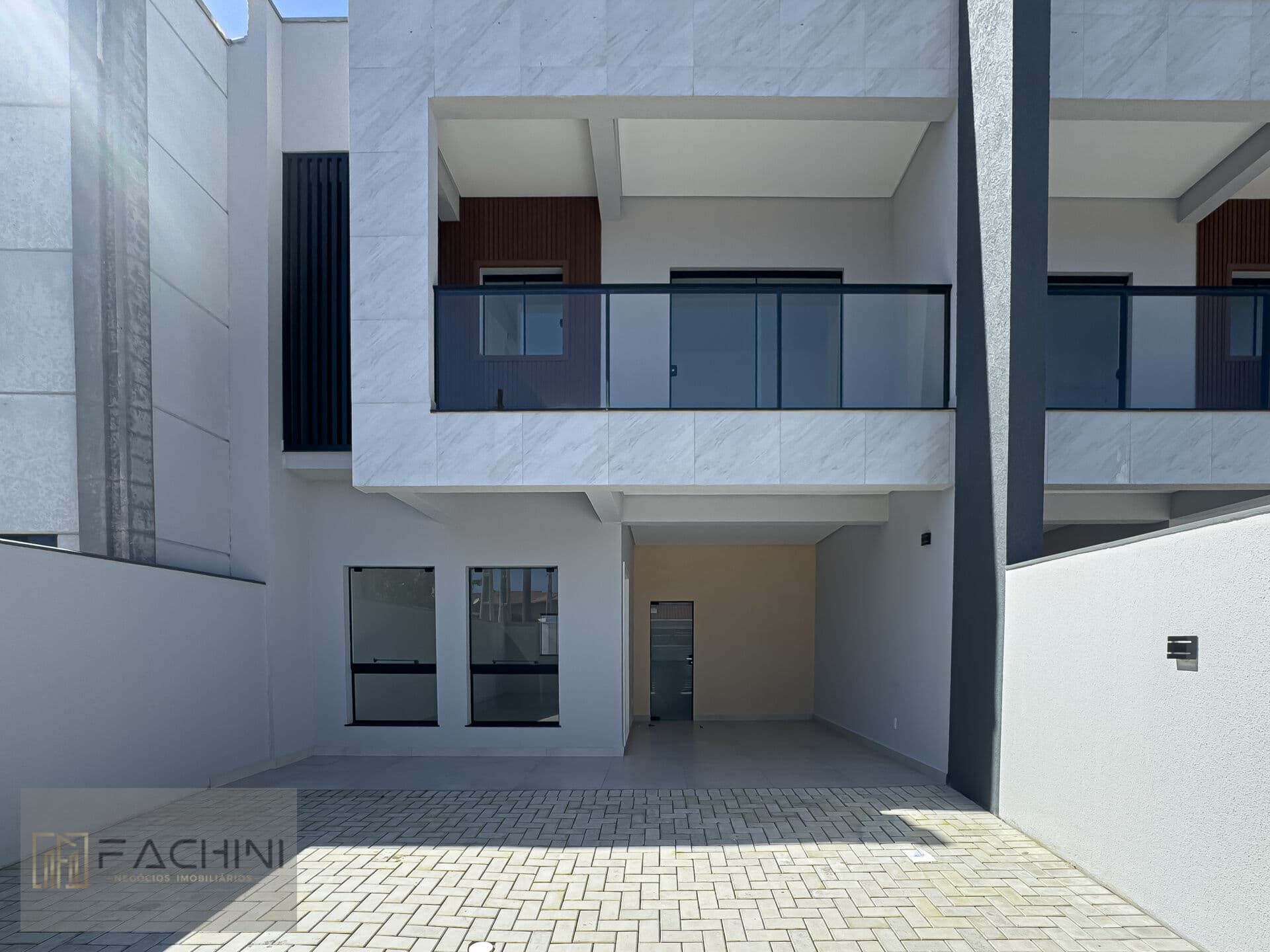 Sobrado de 126 m² no bairro Meia Praia em Navegantes - 200 mt do Mar