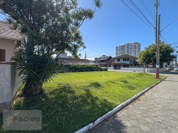 Terreno de 234 m² no Gravatá em Navegantes