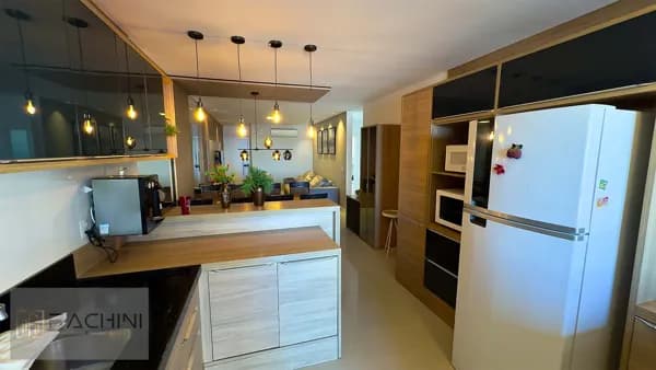 Apartamento Alto Padrão Finamente Mobiliado a 200mt do Mar em Gravatá - Navegantes