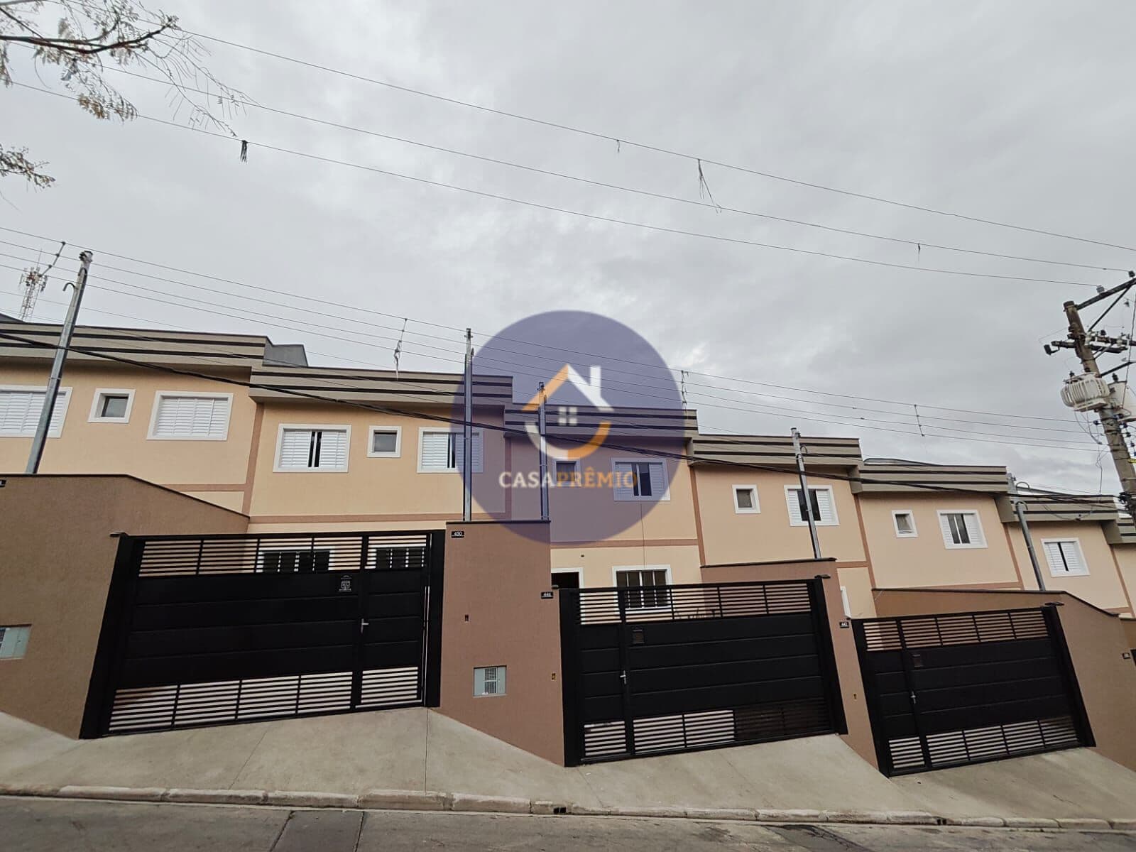 Casa Geminada - Residencial - Pronto para morar Vila Aurea - São Paulo/SP