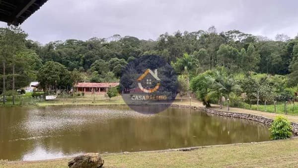 Fazenda/Sítios/Chácaras em Nazaré Paulista - Centro