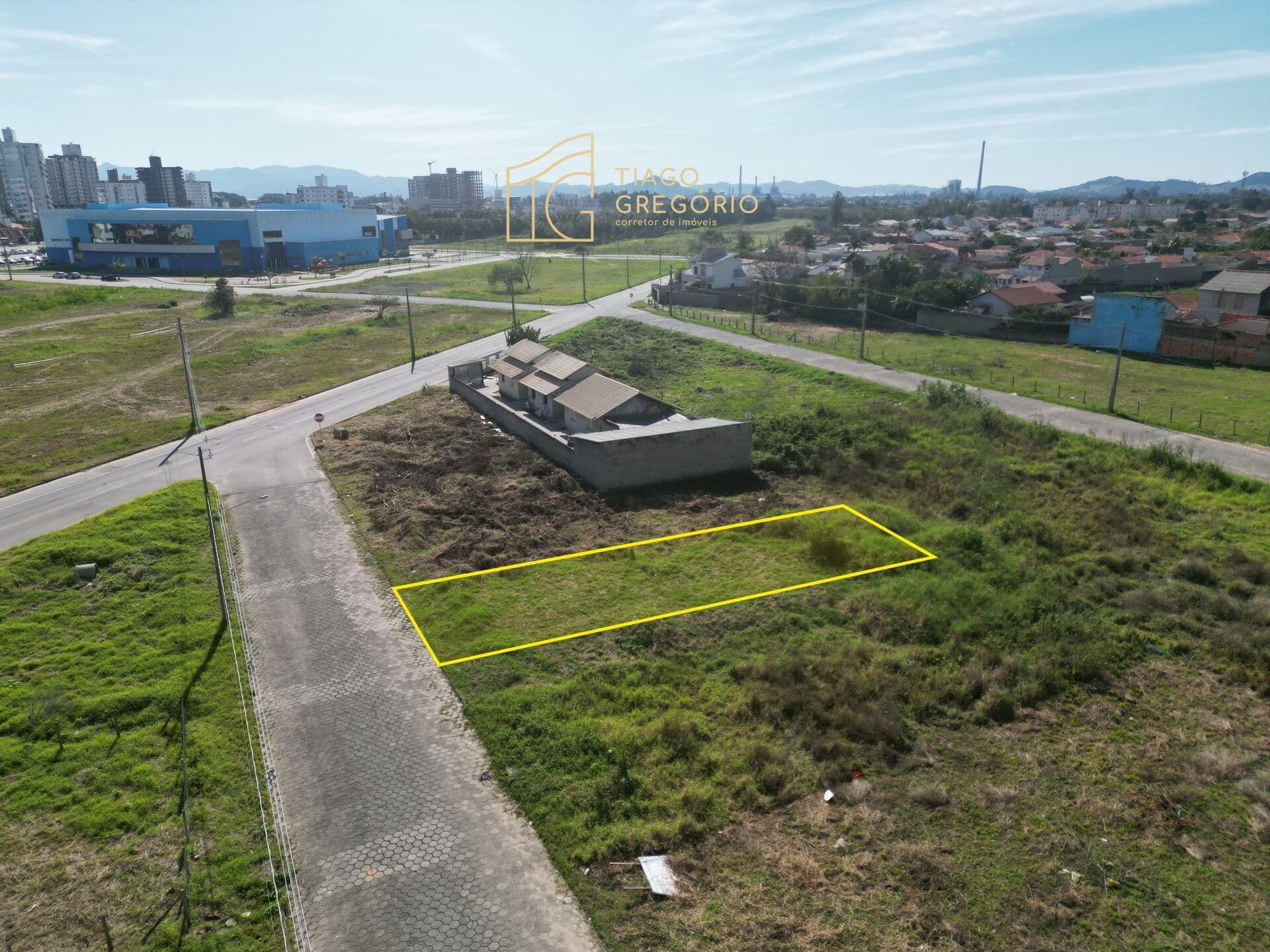Terreno Próximo à Arena Multiuso em Tubarão