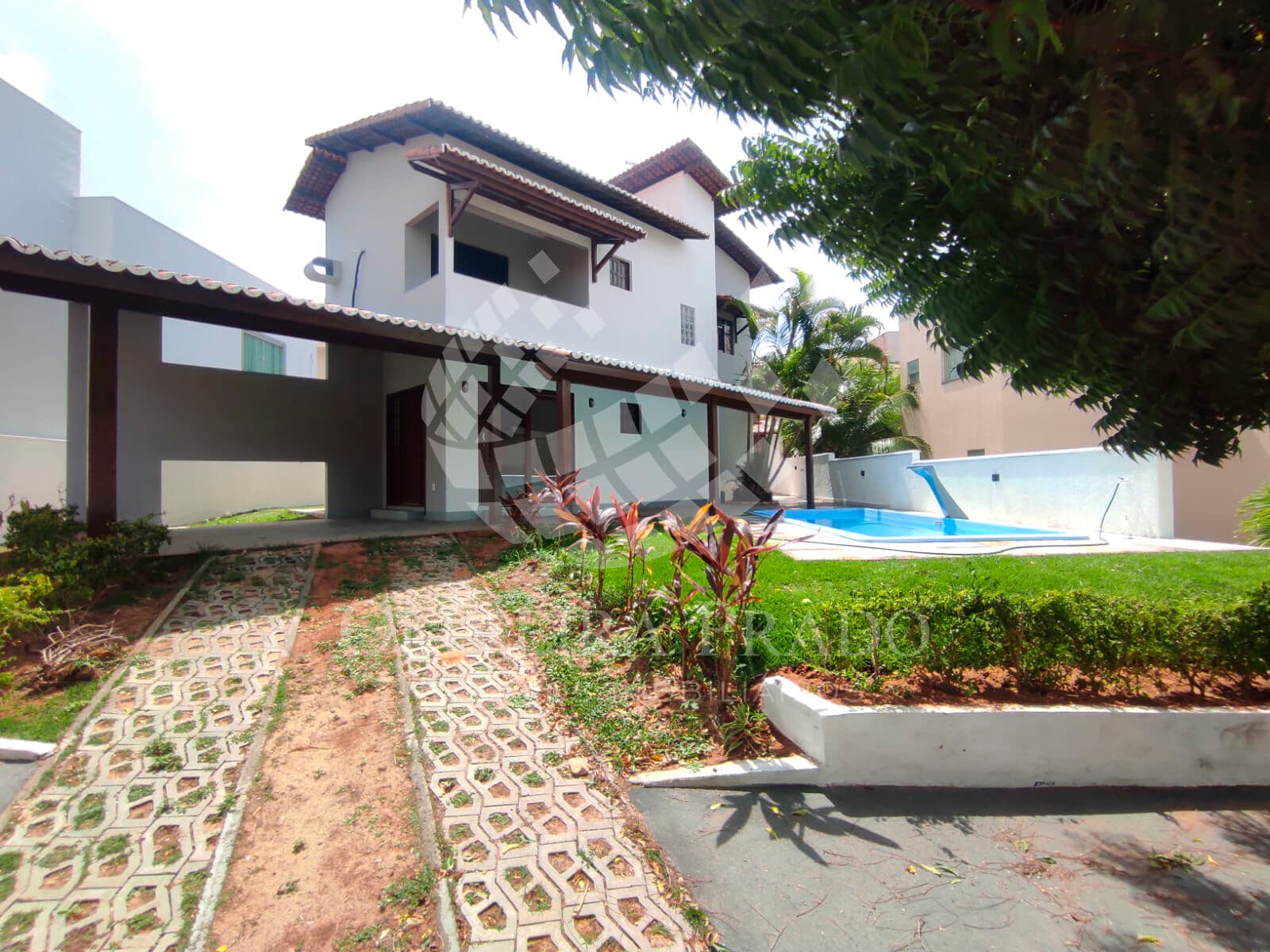 Júnior Creci 4745 - 84 99922.4172- Bosque das Flores - Casa c/ 4 Suítes - R$ 5.500,00 - Parque do Jiquí - Parnamirim