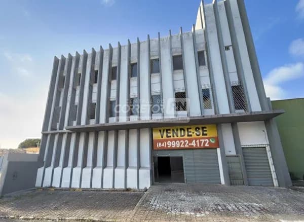 Júnior Creci 4745 - 84 99922.4172 - Prédio Comercial c/ 1700m² - R$ 23.000 - Alecrim - Natal