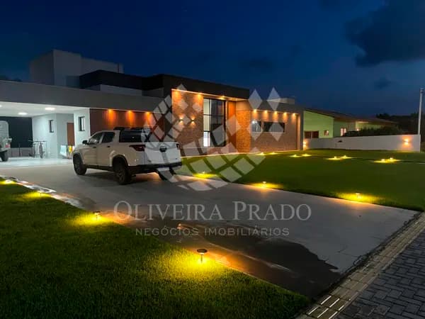 Júnior Creci 4745 - 84 99922.4172 - Cond. Chácara Bonfim - Casa Mobiliada c/ 3 Suítes - R$ 8.000 - Nísia Floresta