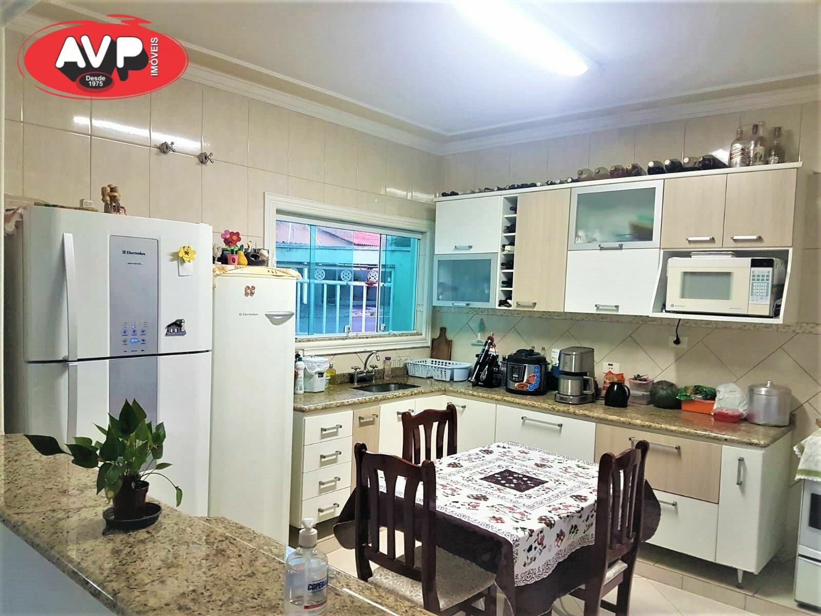 Oportunidade - Casa térrea 3 dormitórios no Jd. Regina Ótima localização