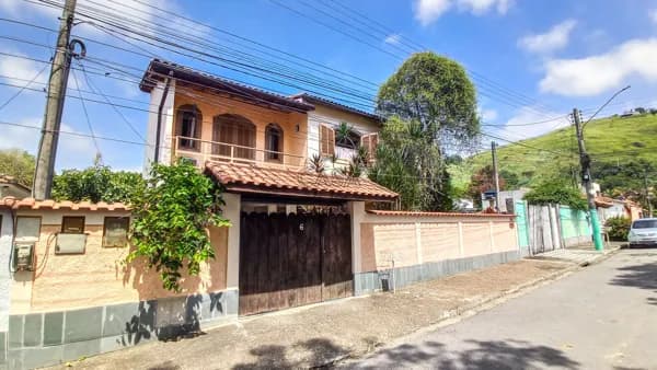 Casa com 6 quartos, no Campo Alegre, em Itatiaia